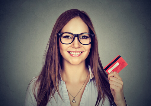 Image of woman looking for cash advance loans